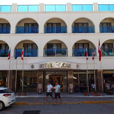 فندق Oz-can تورونشْ