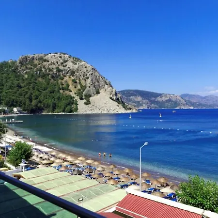 فندق Oz-can تورونشْ