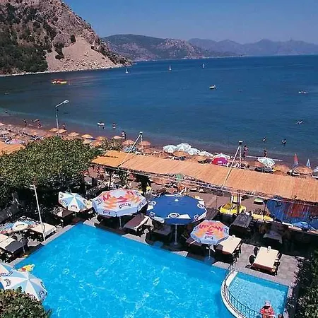 Oz-can فندق تورونشْ